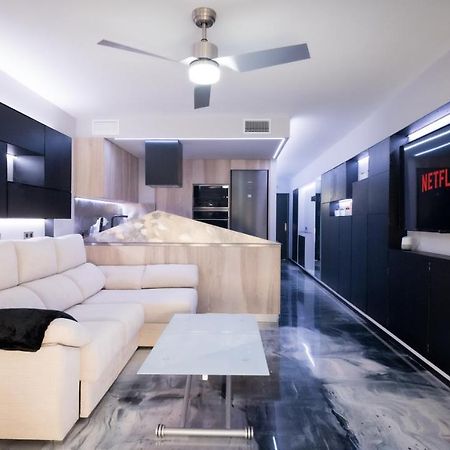 La Farola - Luxury Domotic Flat In Puerto Deportivo Appartement Marbella Buitenkant foto