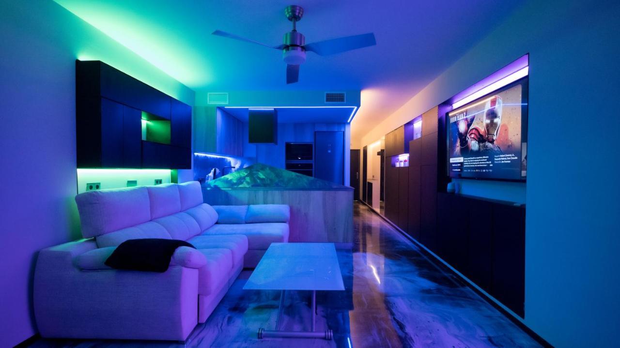 La Farola - Luxury Domotic Flat In Puerto Deportivo Appartement Marbella Buitenkant foto