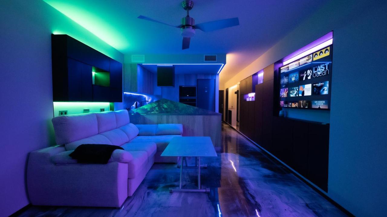 La Farola - Luxury Domotic Flat In Puerto Deportivo Appartement Marbella Buitenkant foto