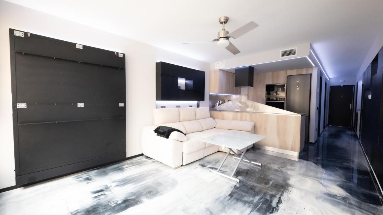 La Farola - Luxury Domotic Flat In Puerto Deportivo Appartement Marbella Buitenkant foto