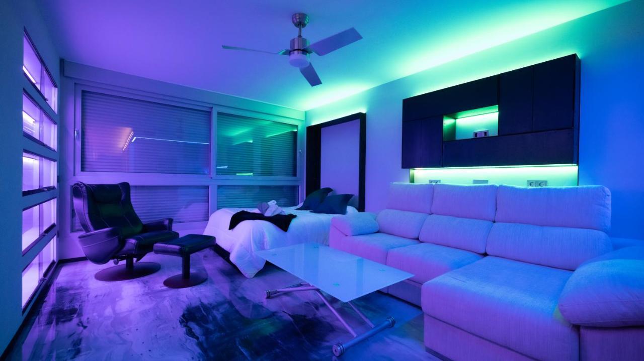 La Farola - Luxury Domotic Flat In Puerto Deportivo Appartement Marbella Buitenkant foto
